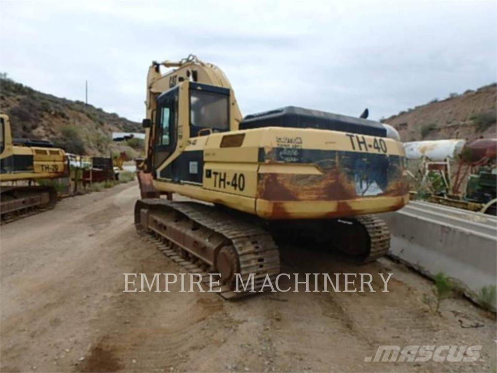 CAT 325 Telakaivukoneet