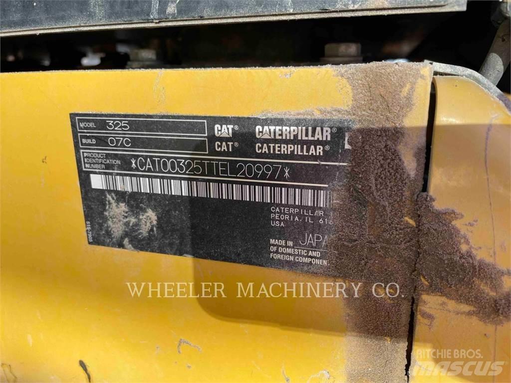 CAT 325 CF Telakaivukoneet