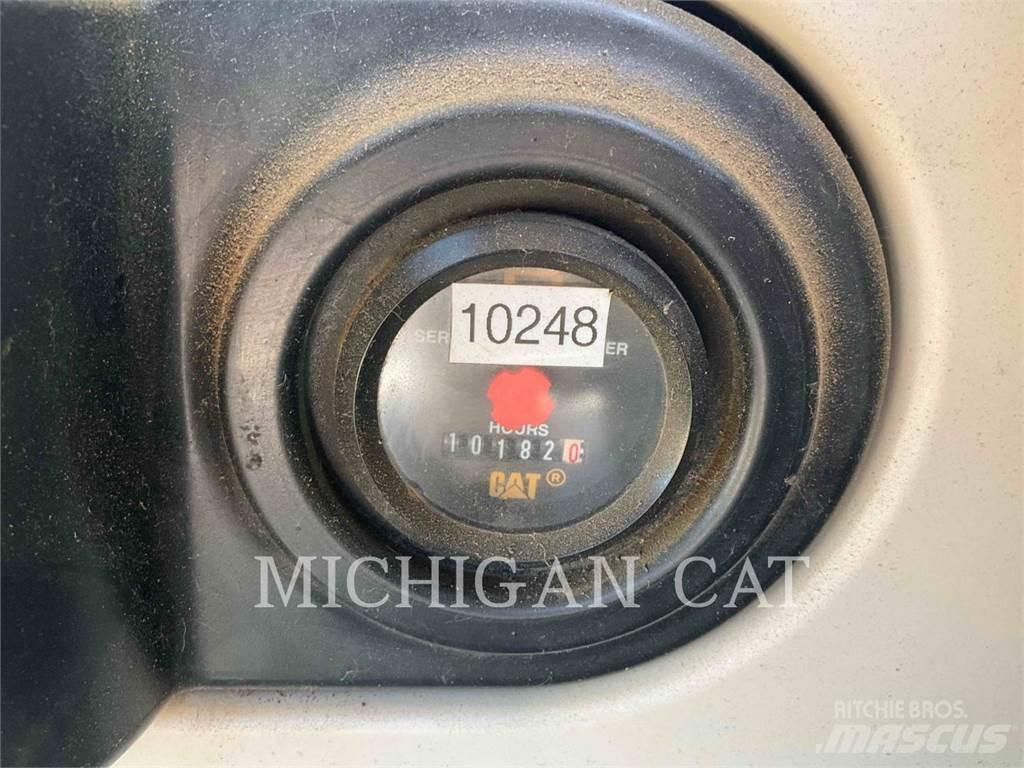 CAT 325CL Telakaivukoneet
