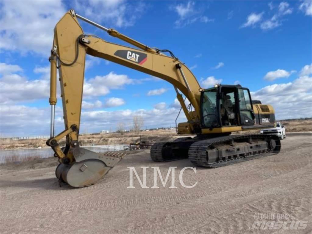 CAT 325DL Telakaivukoneet