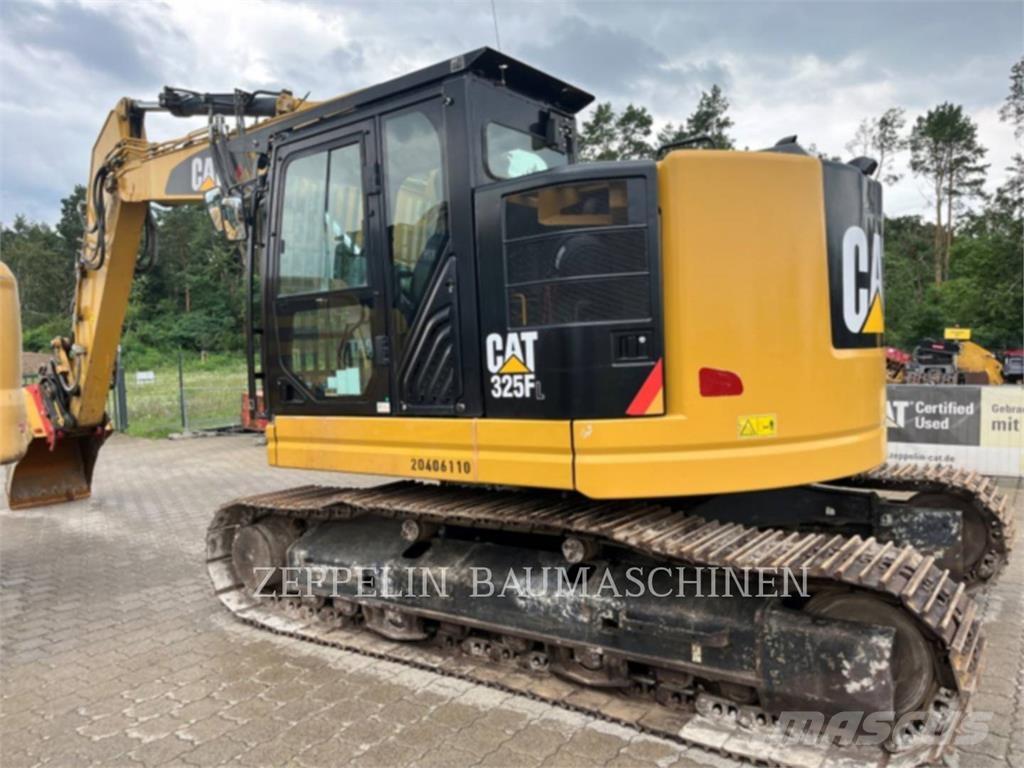 CAT 325FL Telakaivukoneet