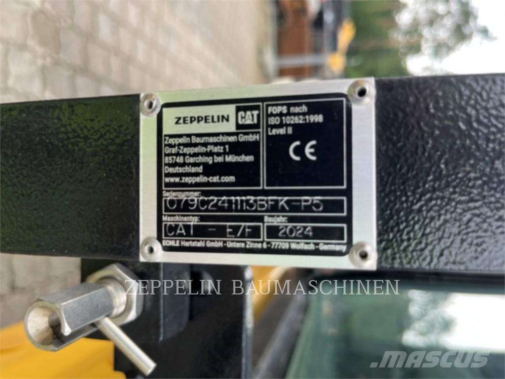 CAT 325FL Telakaivukoneet