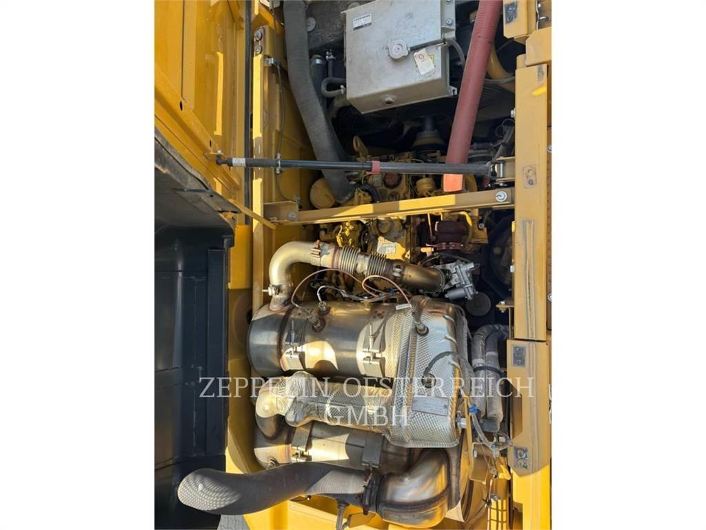 CAT 325FLCR Telakaivukoneet