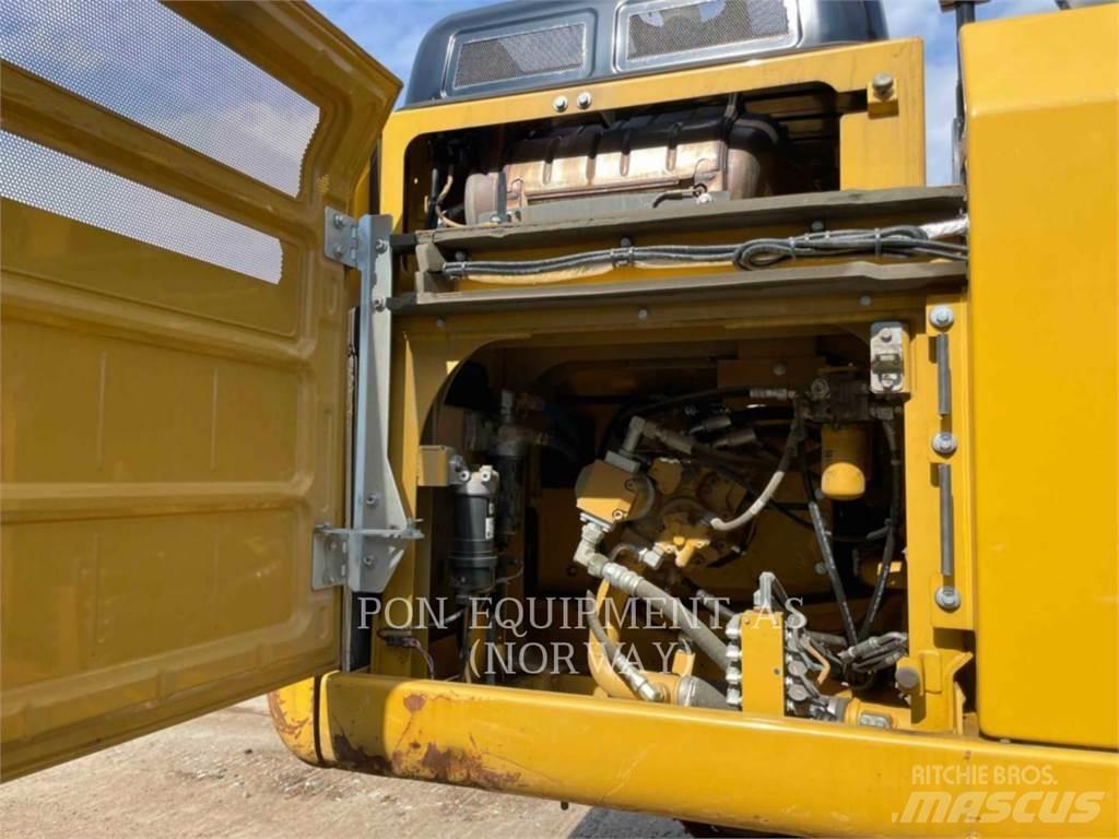 CAT 326FL Telakaivukoneet