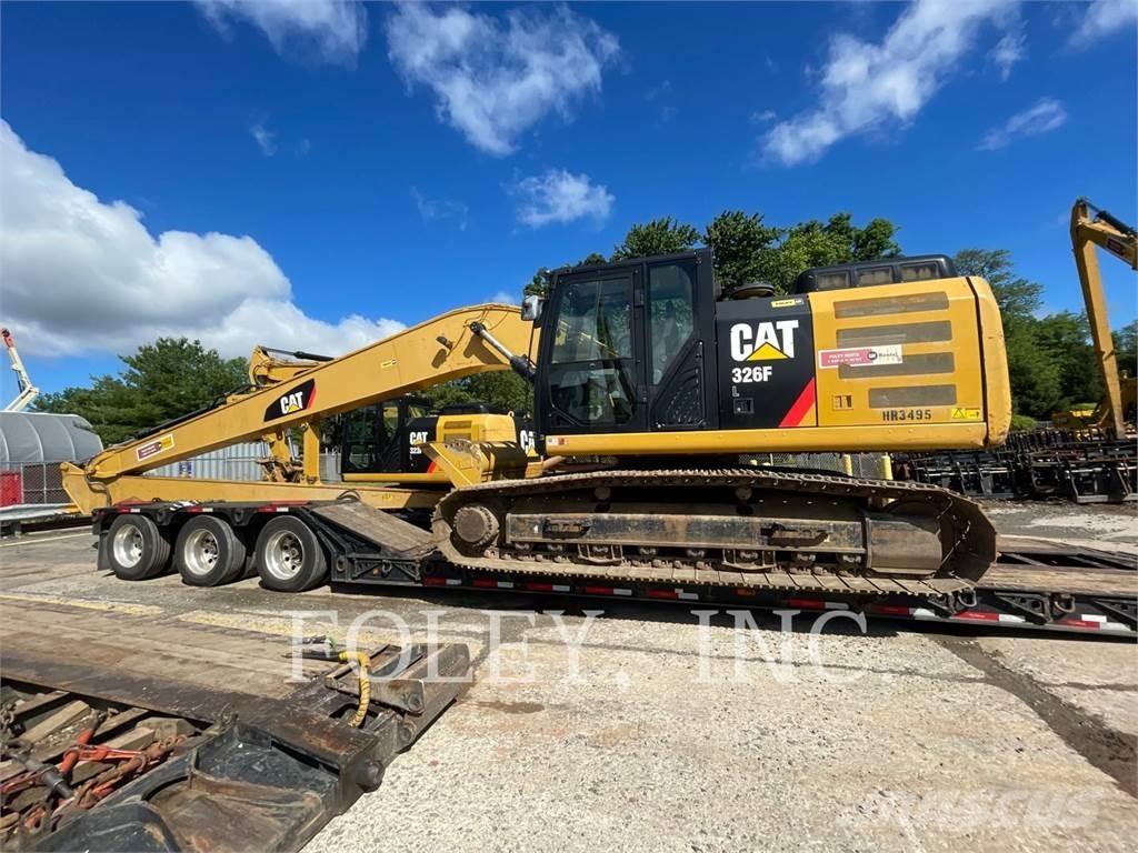 CAT 326FL Telakaivukoneet