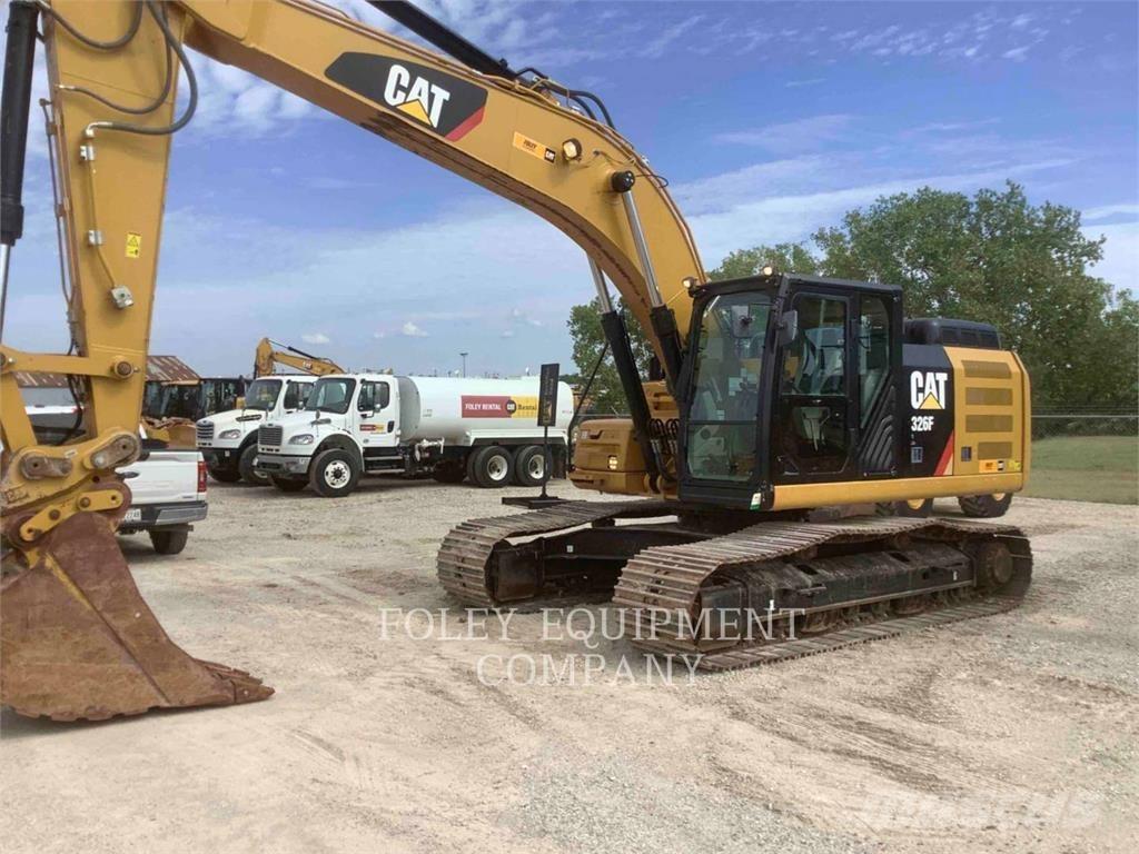 CAT 326FL Telakaivukoneet
