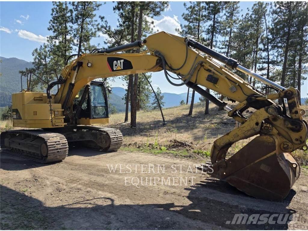 CAT 328D Telakaivukoneet