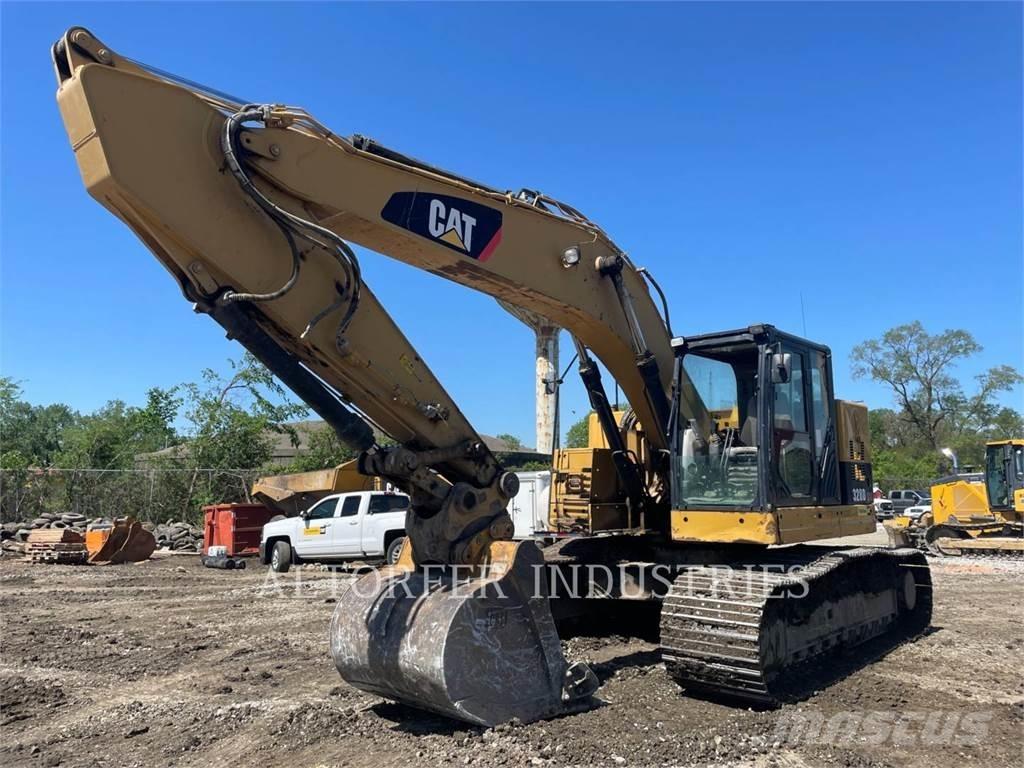 CAT 328DL HMR Telakaivukoneet