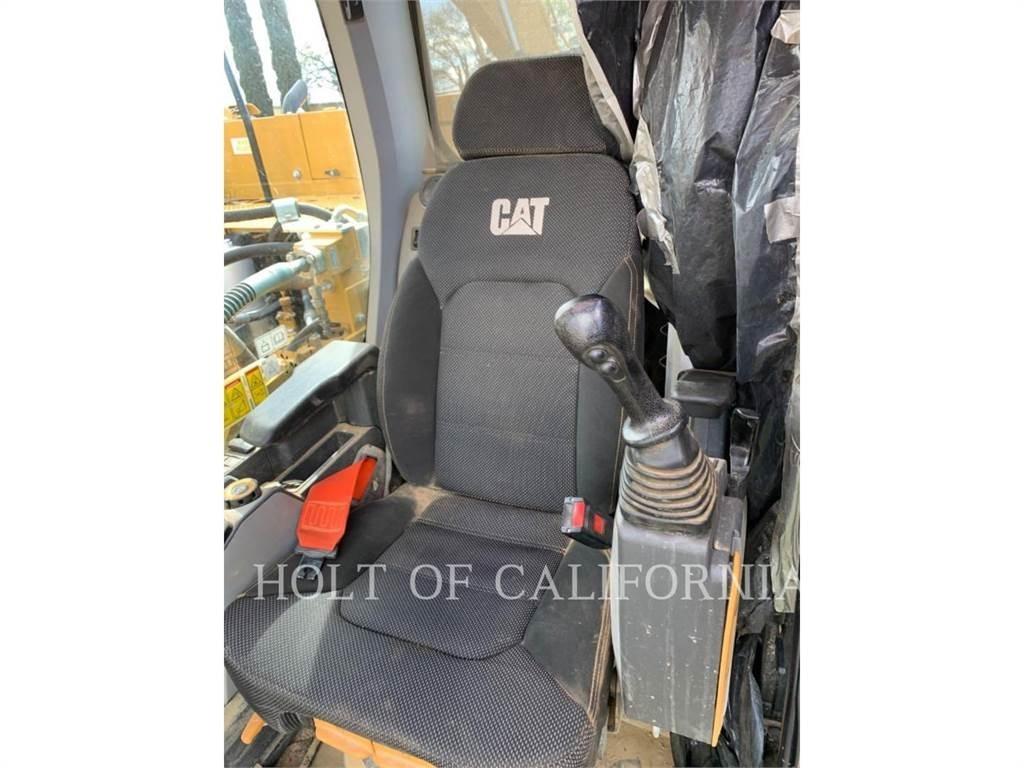 CAT 330 Telakaivukoneet