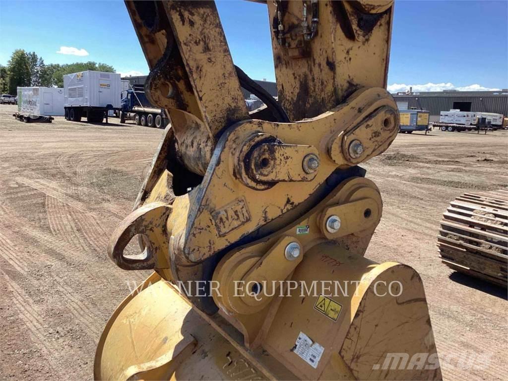 CAT 330 Telakaivukoneet
