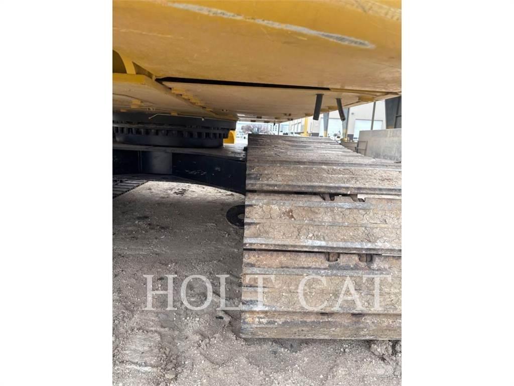CAT 330 TC Telakaivukoneet