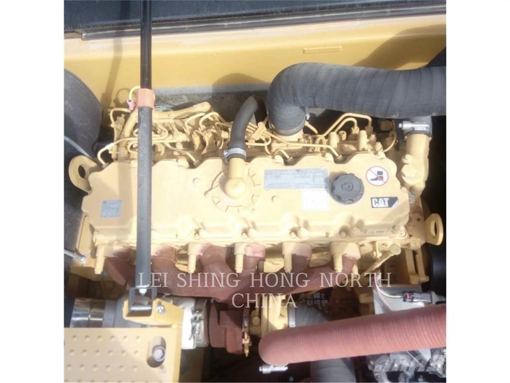 CAT 330D2L Telakaivukoneet