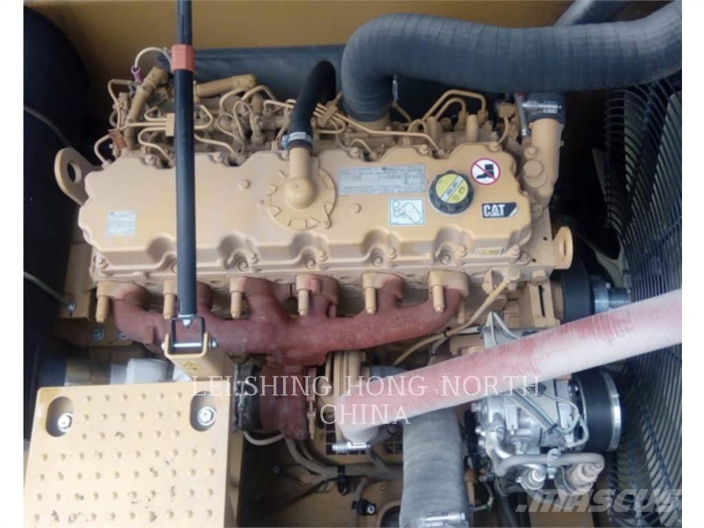 CAT 330D2L Telakaivukoneet