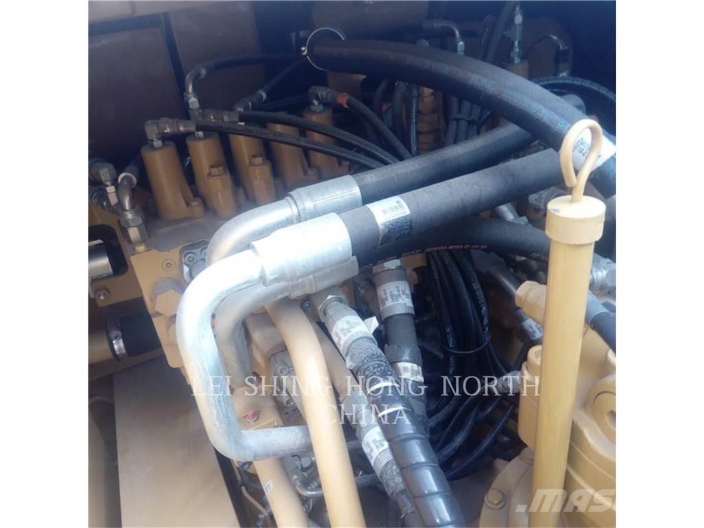 CAT 330D2L Telakaivukoneet