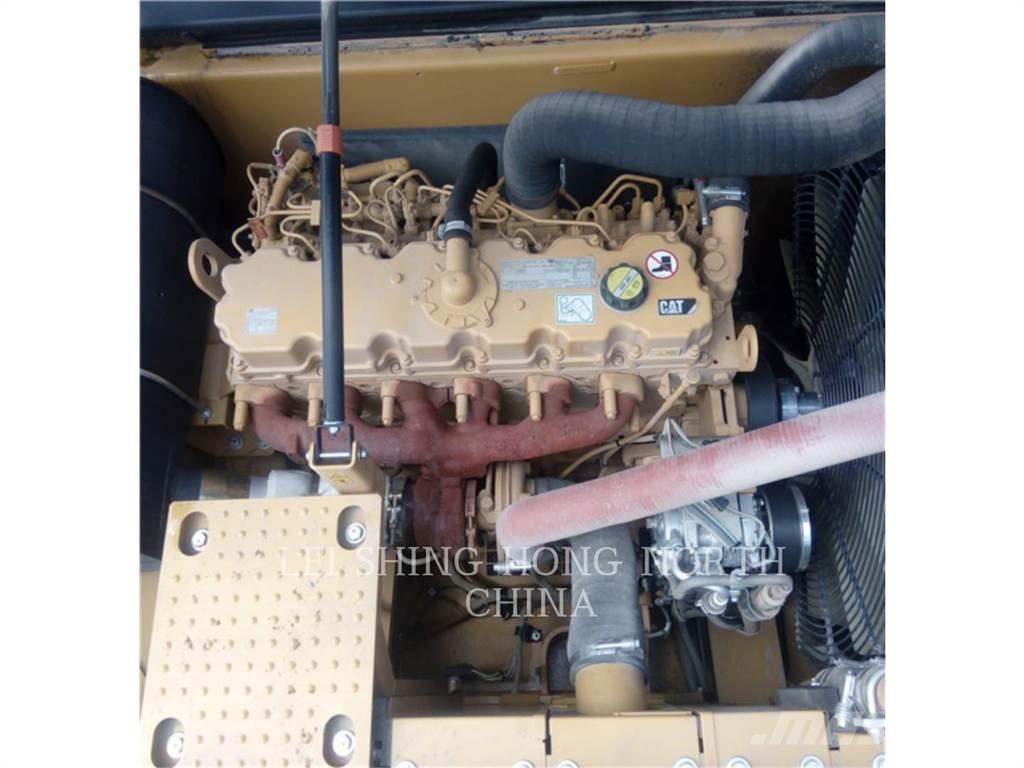 CAT 330D2L Telakaivukoneet