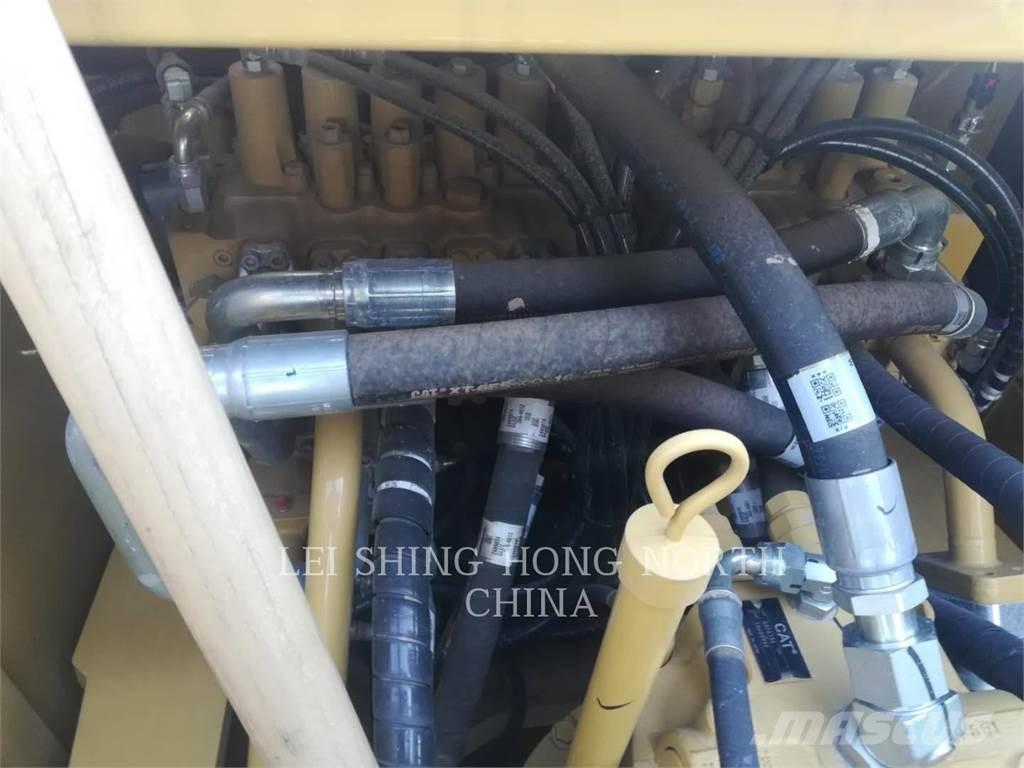 CAT 330D2L Telakaivukoneet