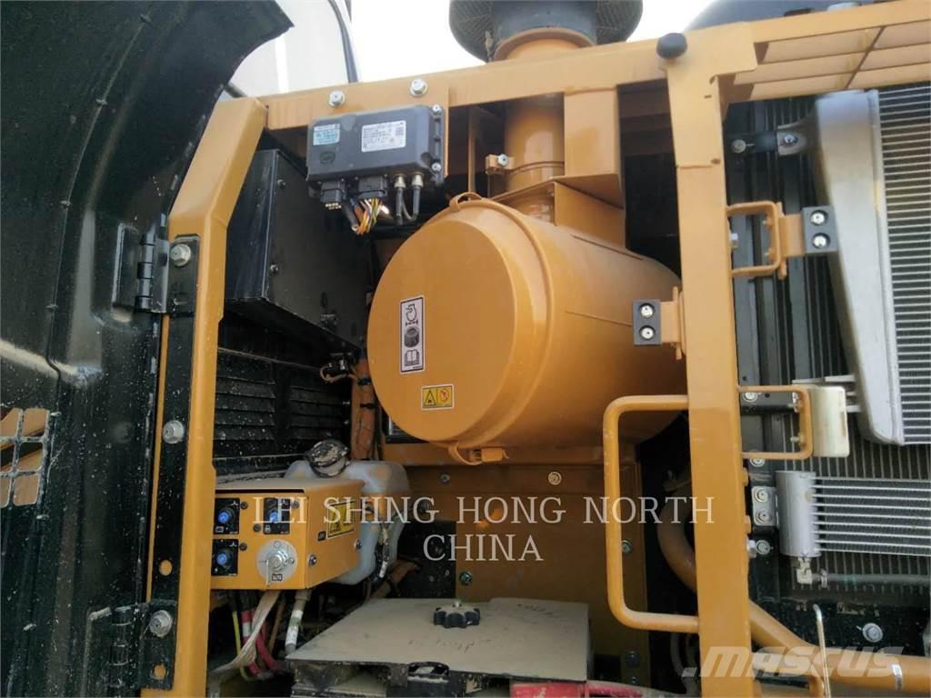 CAT 330D2L Telakaivukoneet