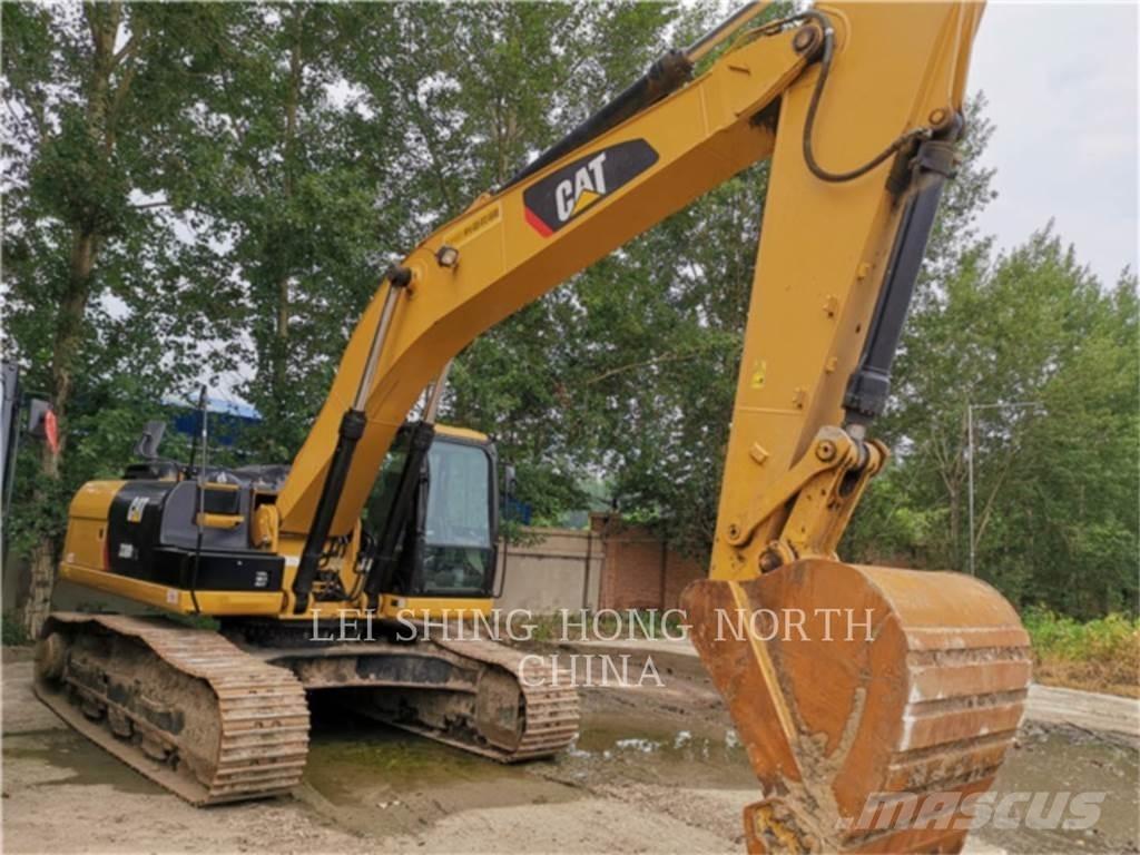CAT 330D2L Telakaivukoneet