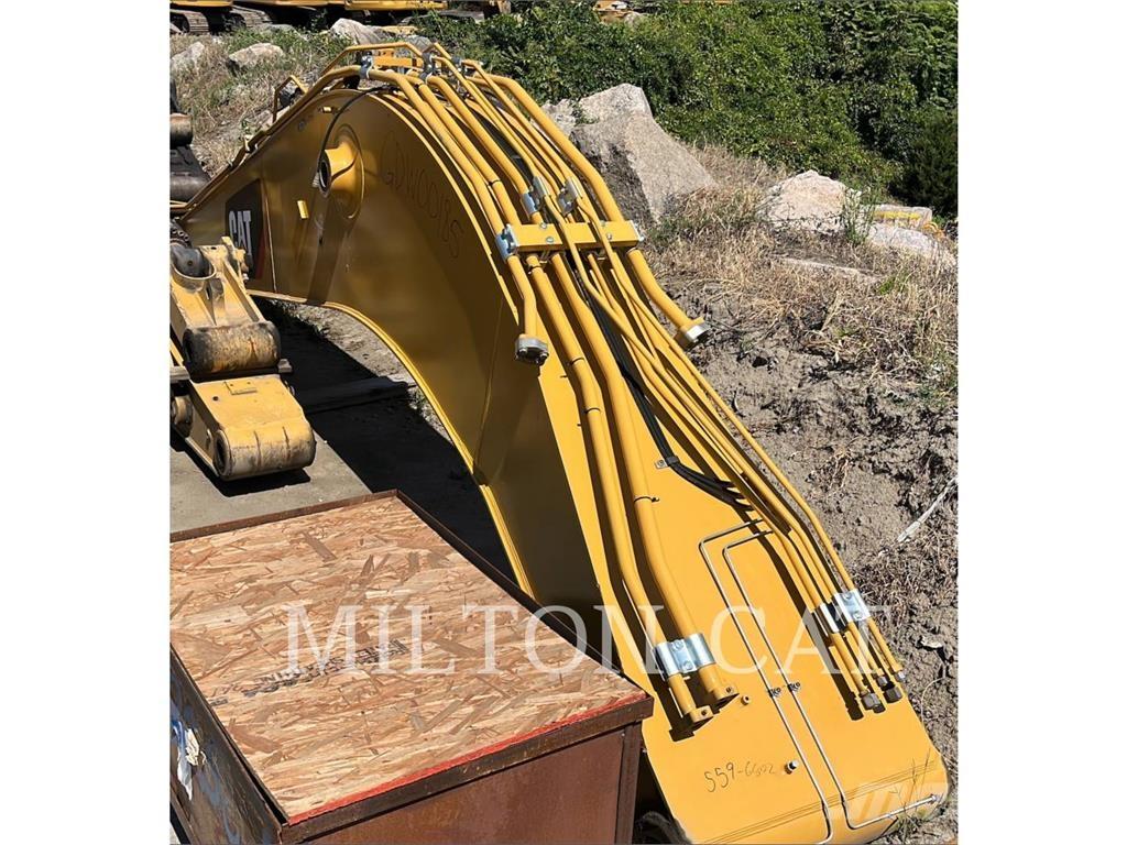 CAT 330GC REACH BOOM Kuukulkijat