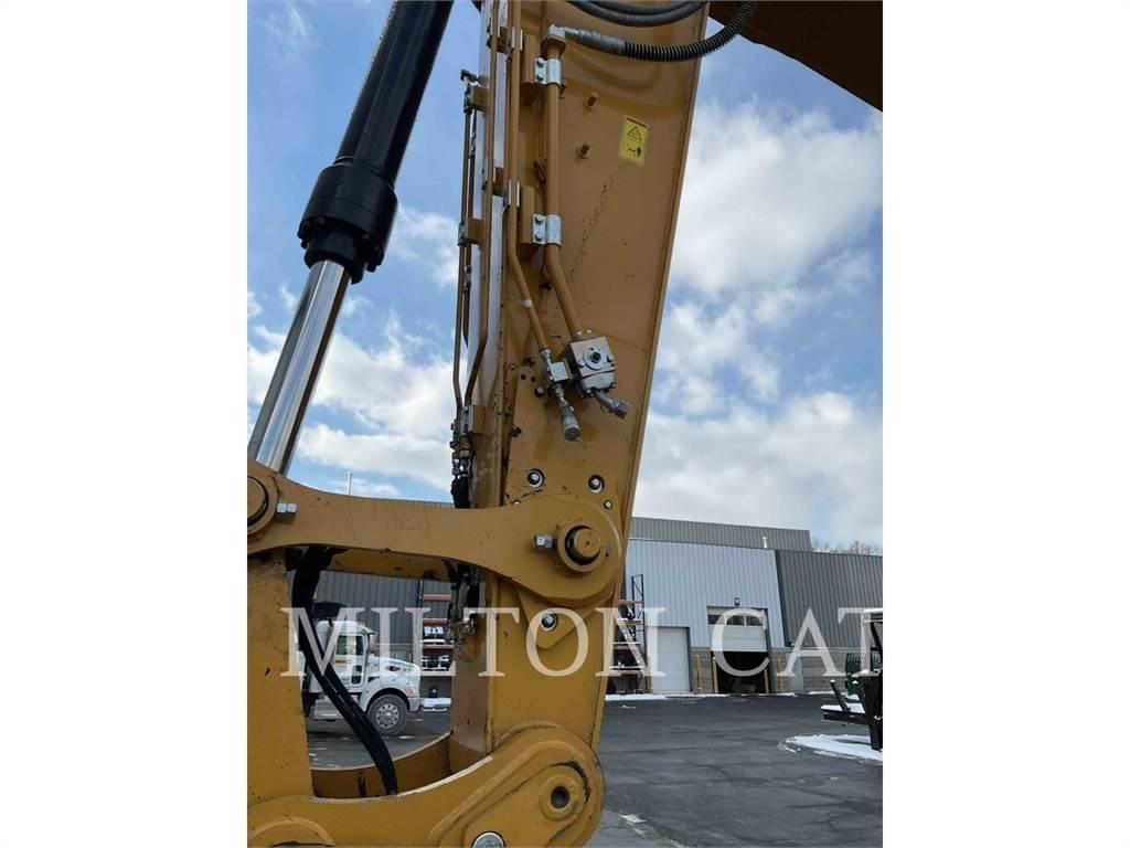 CAT 335 Telakaivukoneet