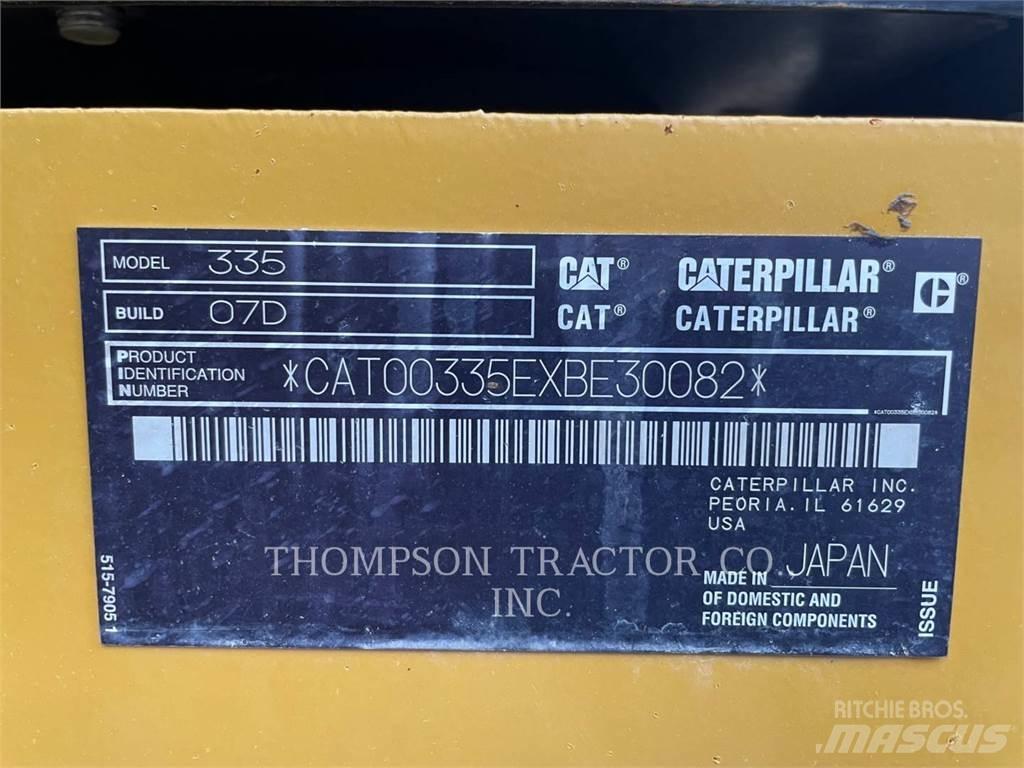 CAT 335 Telakaivukoneet