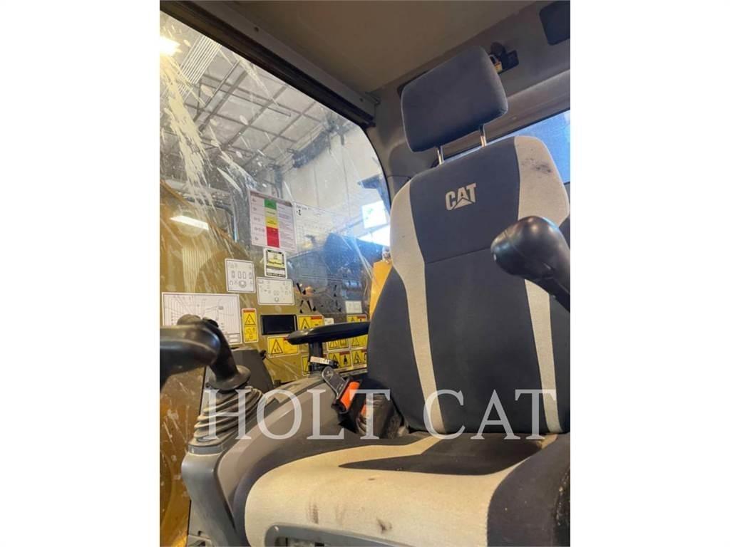 CAT 335FL CR Telakaivukoneet