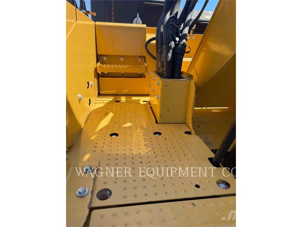 CAT 335FL TCRB Telakaivukoneet