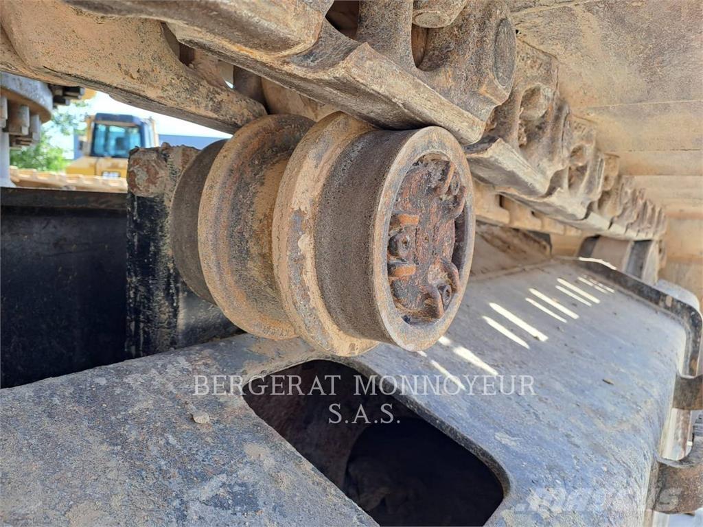 CAT 336 Telakaivukoneet