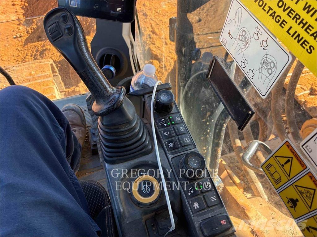 CAT 33607 Telakaivukoneet