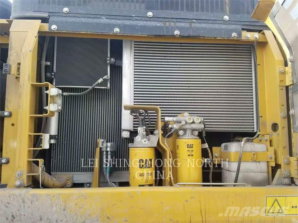 CAT 336D2 Telakaivukoneet