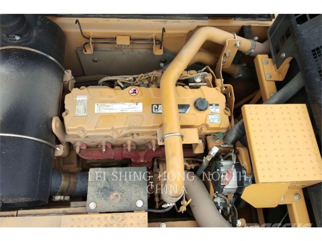 CAT 336D2 Telakaivukoneet