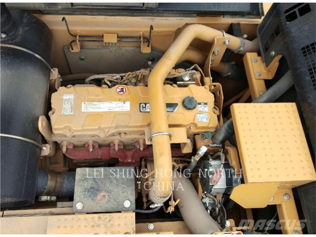 CAT 336D2 Telakaivukoneet