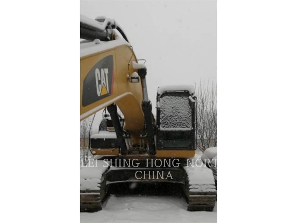 CAT 336D2 Telakaivukoneet