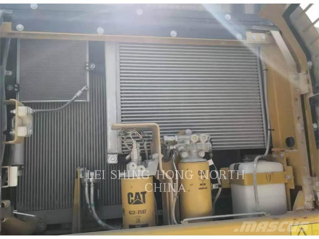 CAT 336D2 Telakaivukoneet