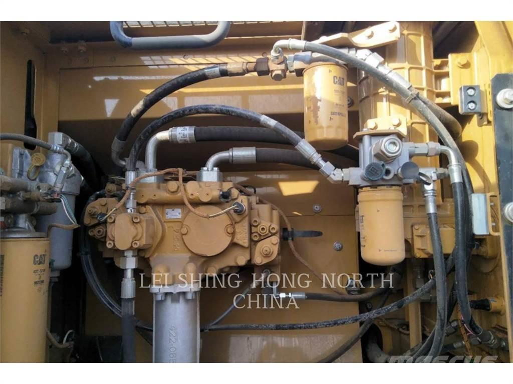 CAT 336D2 Telakaivukoneet