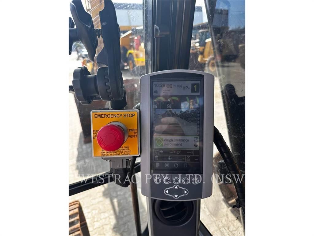 CAT 336FL XE Telakaivukoneet
