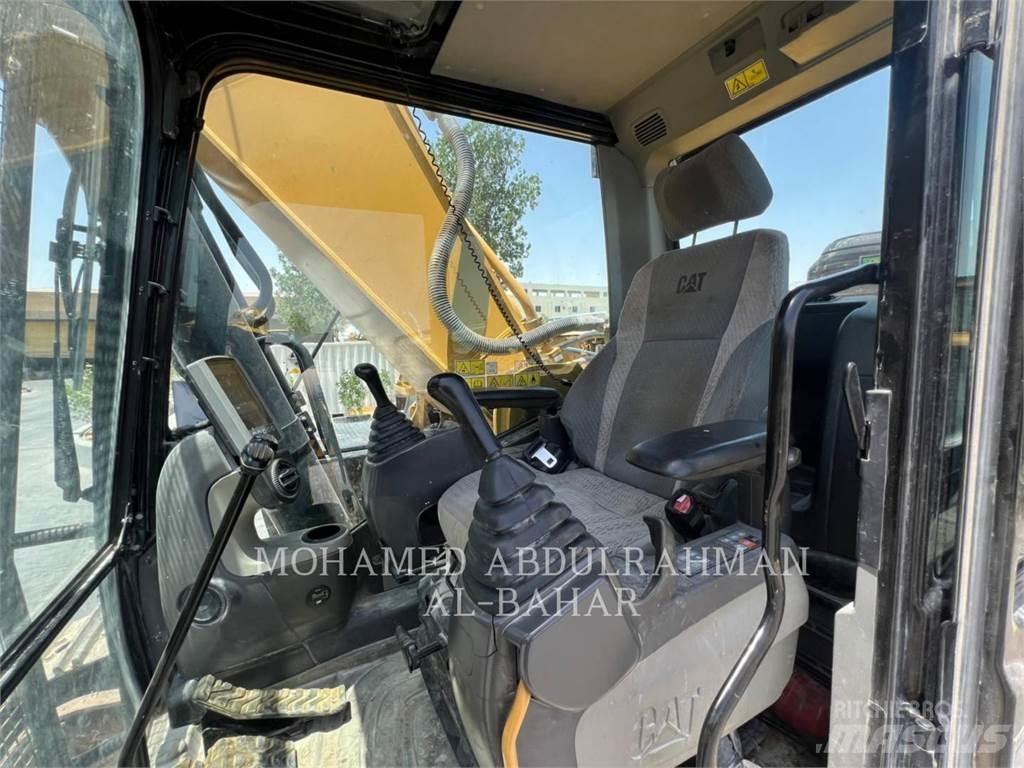 CAT 340D2L Telakaivukoneet