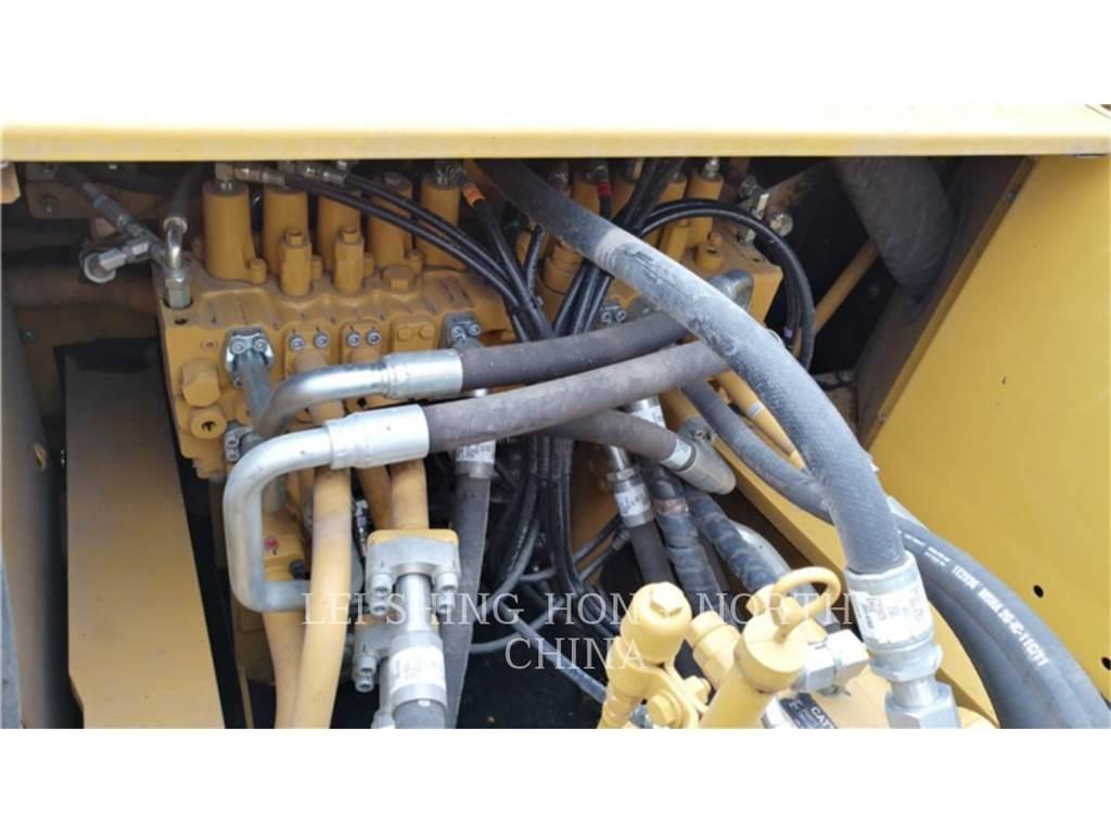 CAT 340D2L Telakaivukoneet
