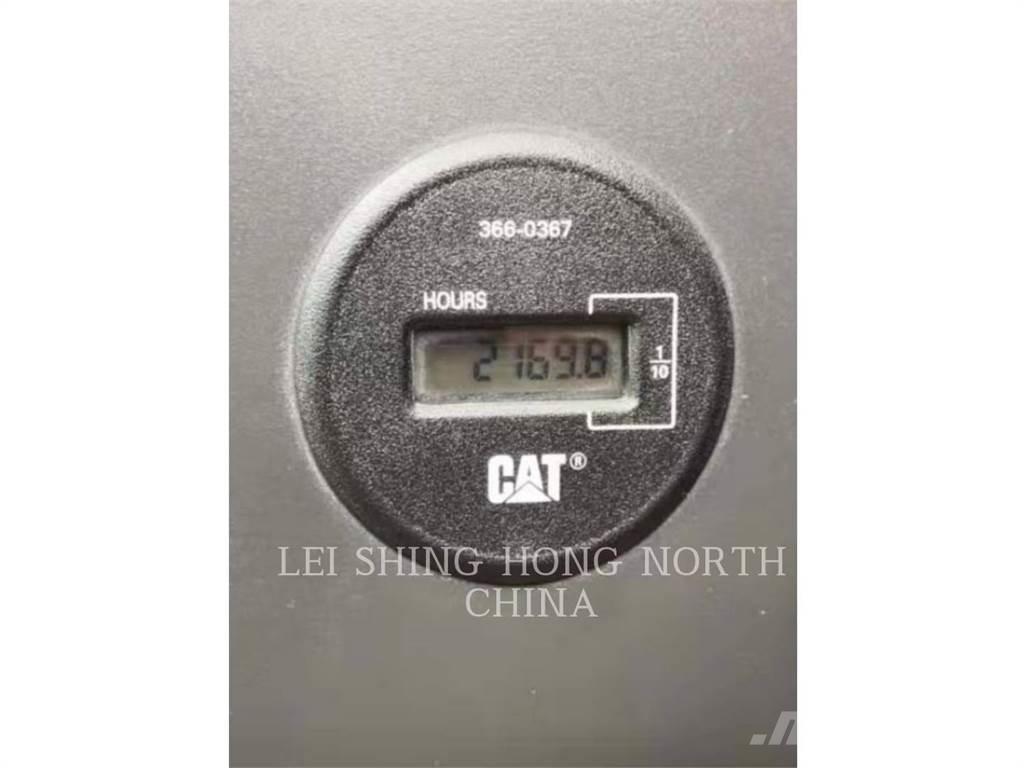 CAT 340D2L Telakaivukoneet
