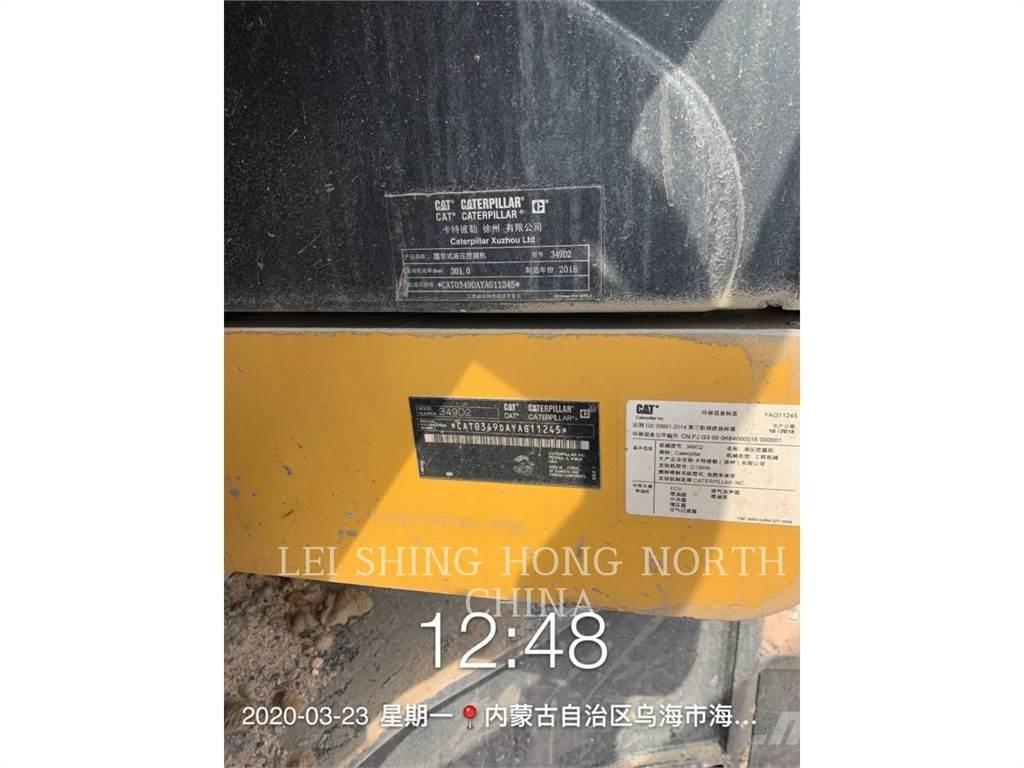 CAT 349D2 Telakaivukoneet