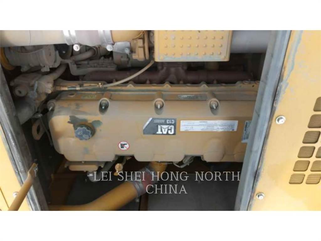 CAT 349D2L Telakaivukoneet