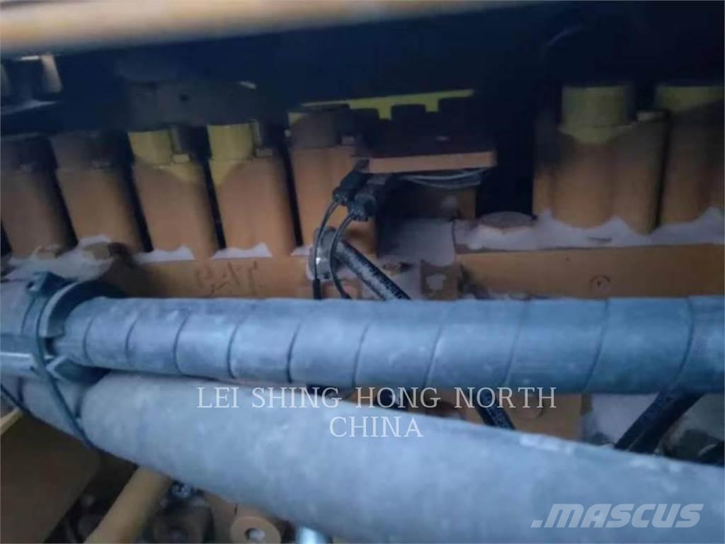 CAT 349D2L Telakaivukoneet