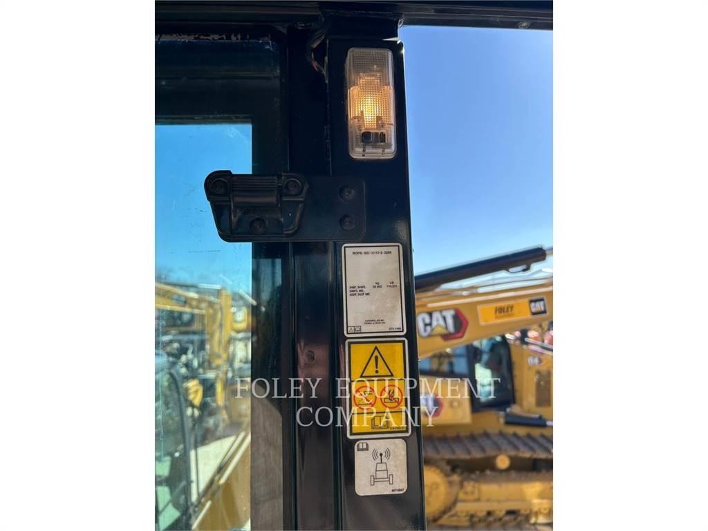 CAT 349F Telakaivukoneet