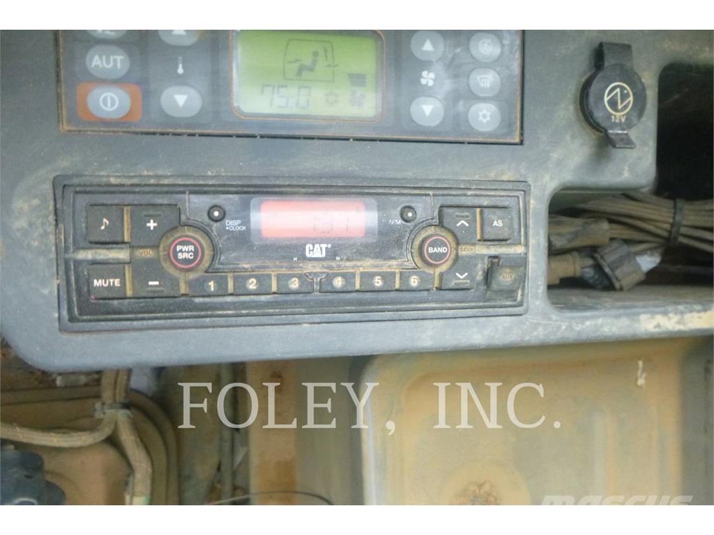 CAT 349FL Telakaivukoneet