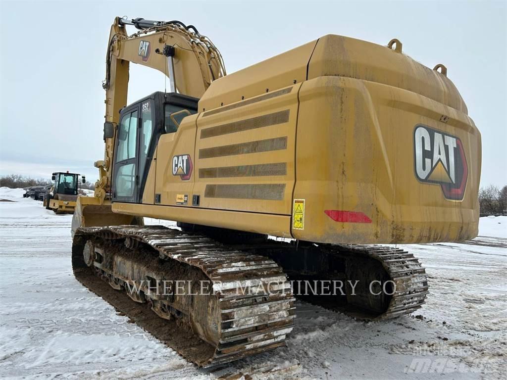 CAT 352 Telakaivukoneet