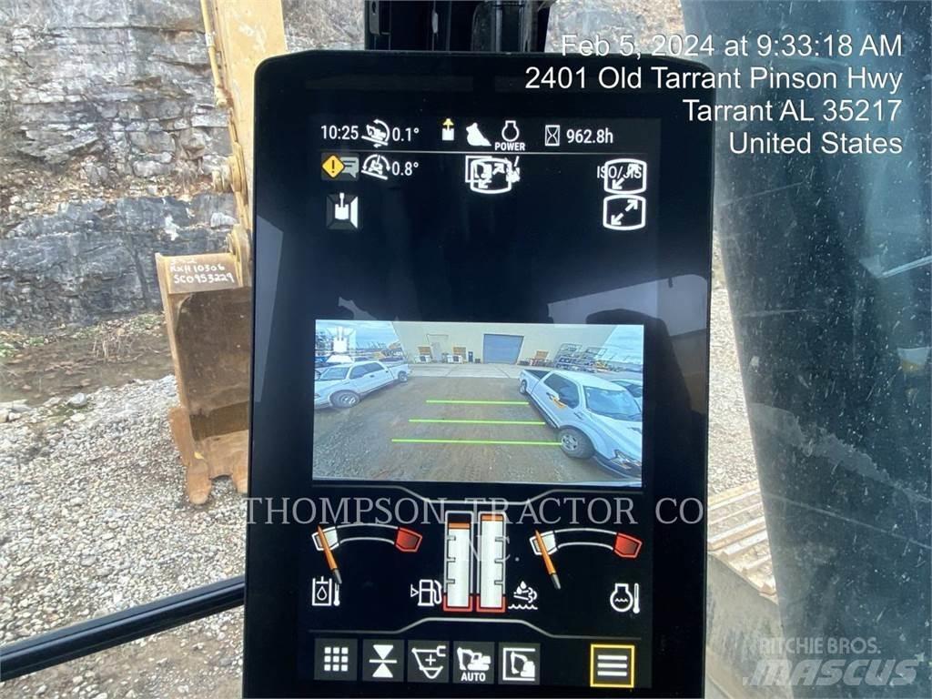 CAT 352 Telakaivukoneet