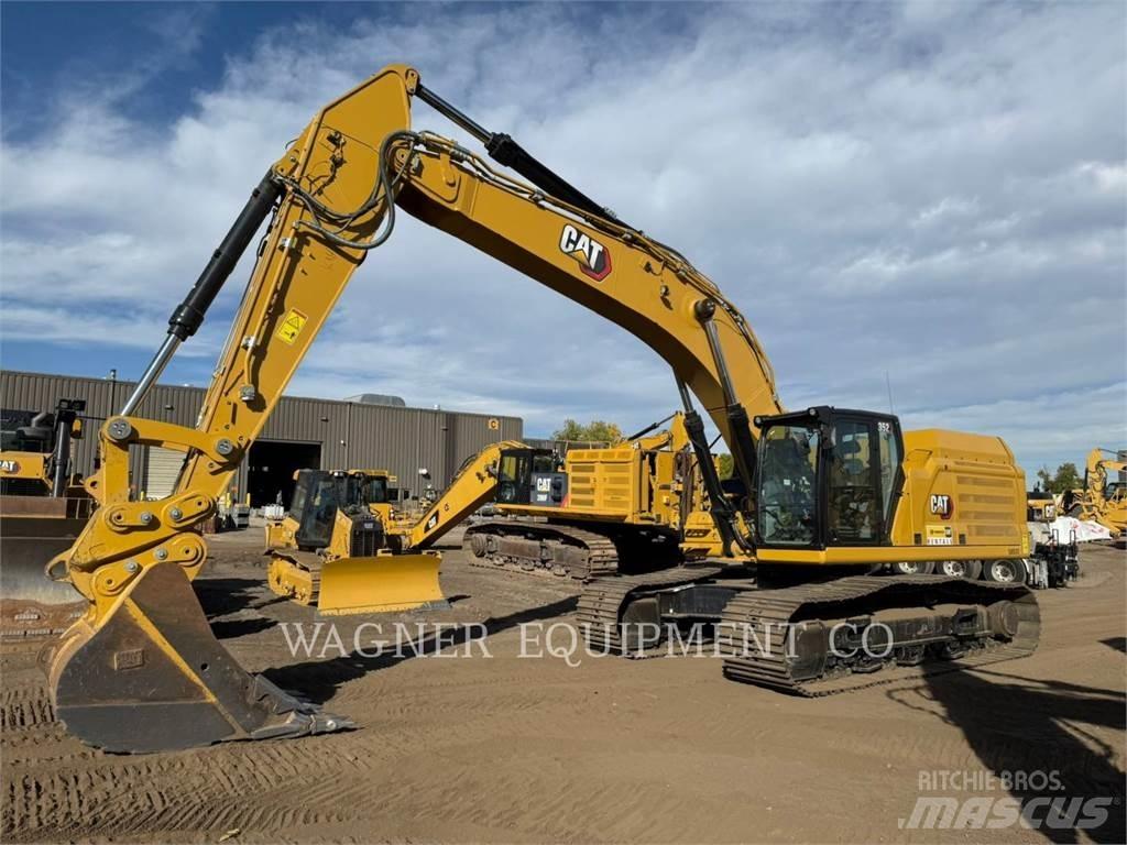 CAT 352 Telakaivukoneet