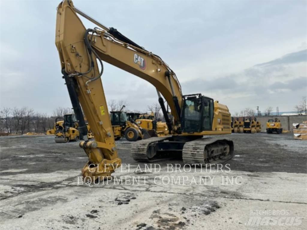 CAT 352 Telakaivukoneet