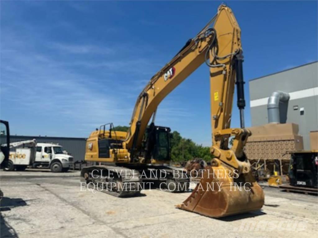 CAT 352 Telakaivukoneet