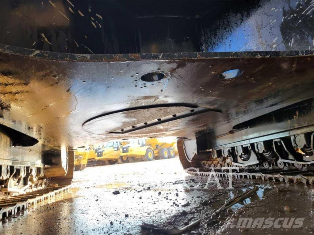 CAT 352 Telakaivukoneet